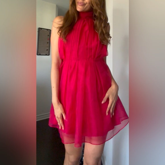 NWT Elegant Pink Halter Dress - Picture 4 of 13